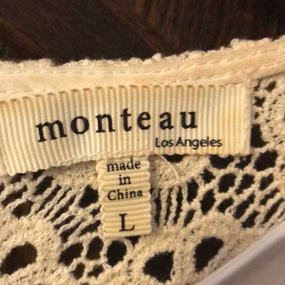 Sheer Cream Stunner Top w/ Button Embroidered Back - Picture 5 of 7